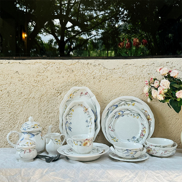 Ceramic tableware