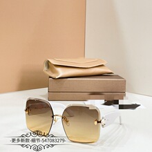 b��С����ī��ŷ��ins��Ů����ͬ���ʱ�а��̫���۾�bv40074