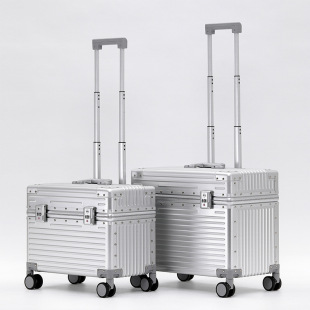 �Ϸ��wʽȫ�X�V�Ͻ�������20��zӰ������Ů�����˙C�L��YƷ���l