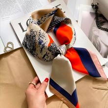 �¿�z��Ů�r�аٴ��70�����n���o�i�I������͹Ň�������