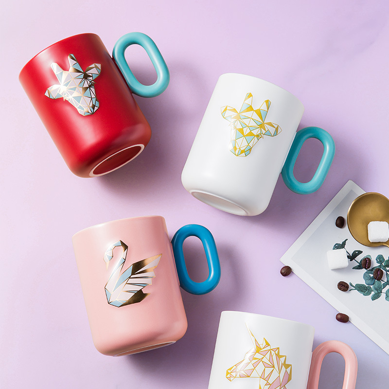 38 regalos del día de la mujer tazas de cerámica personalizadas impresión LOGO unidad de la compañía acompañante regalo de graduación