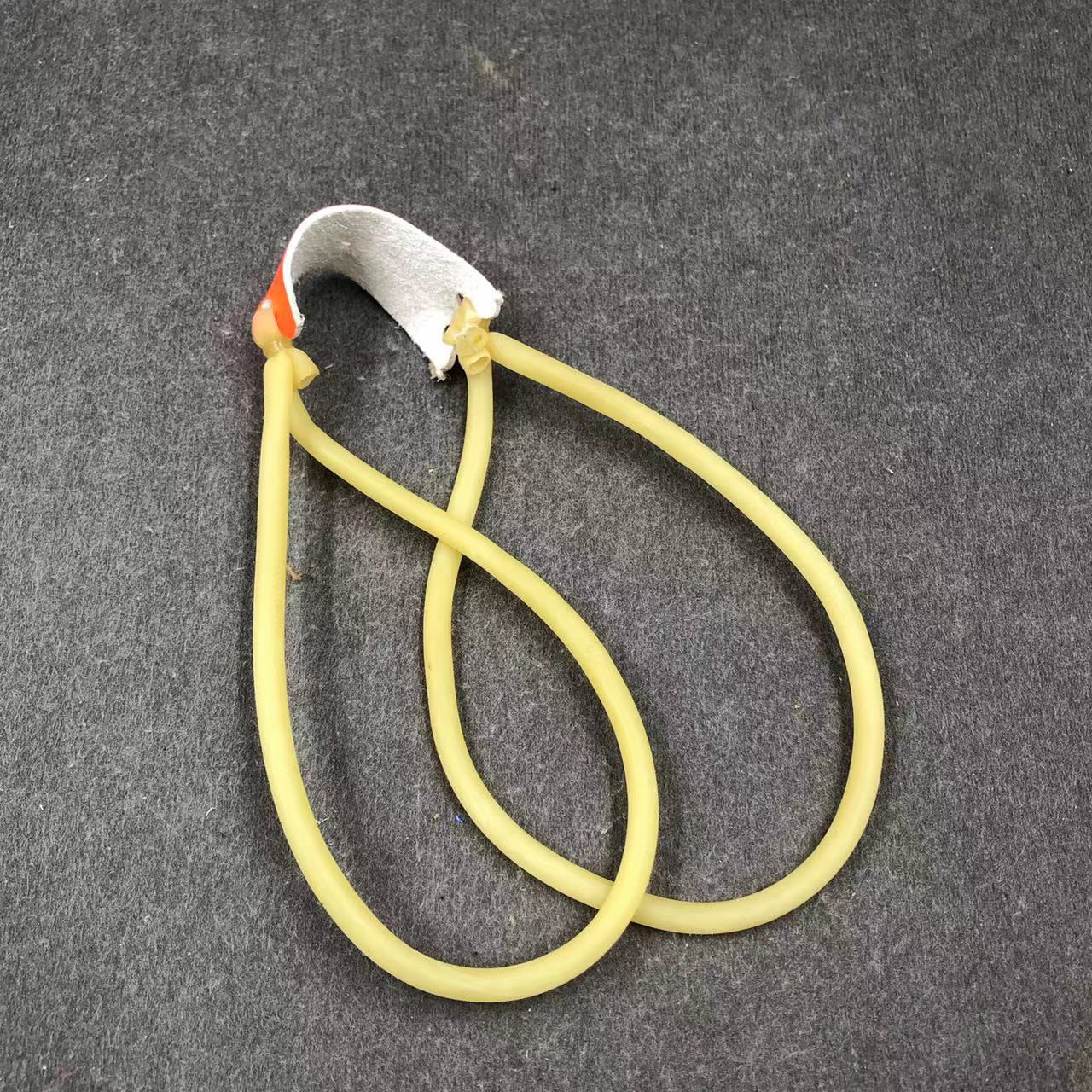 단일 고무 밴드 교수형