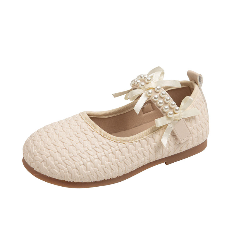 Zapatos de cuero para niñas 2025 primavera y otoño nuevos zapatos de arco de perlas de boca superficial zapatos de moda zapatos de princesa para niñas