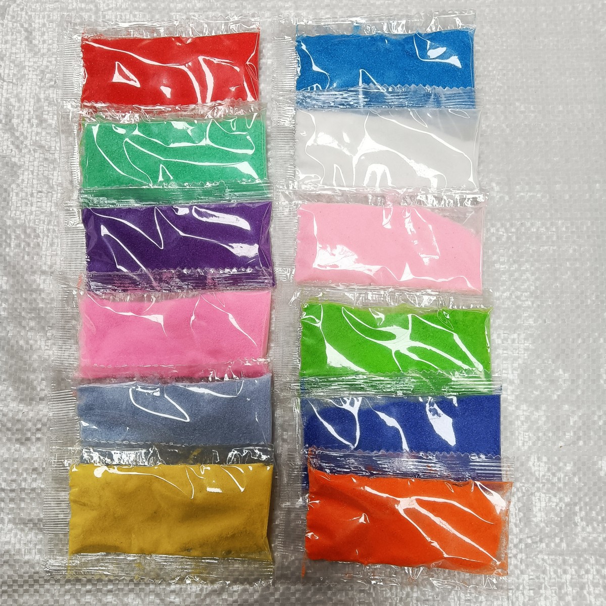 30克袋装彩砂儿童沙画彩砂彩色细沙玩具配件微景观用热封袋彩砂