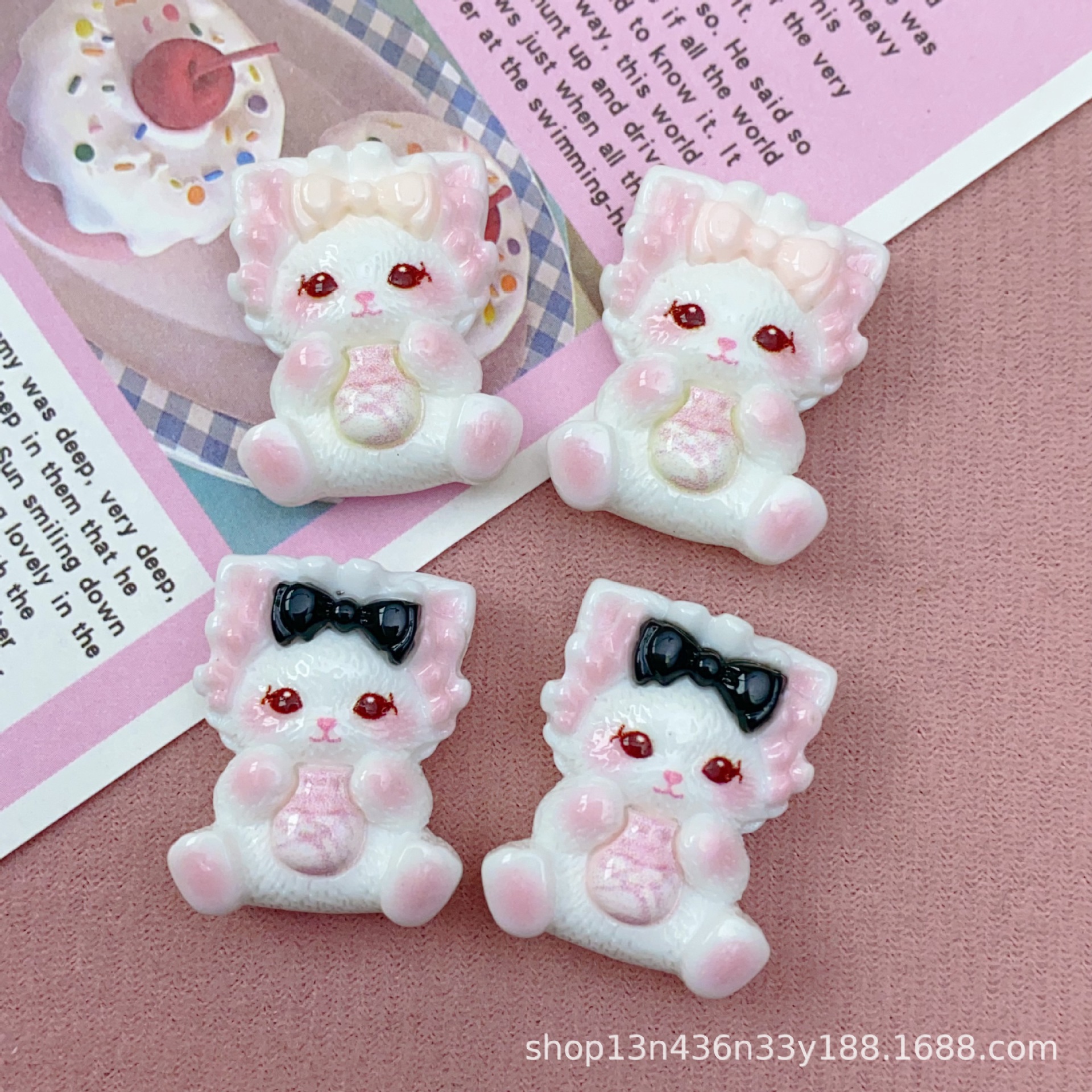 かわいい抱っこ瓶子猫diyシミュレーション樹脂部品携帯ケース手作りヘアピンアクセサリー材料