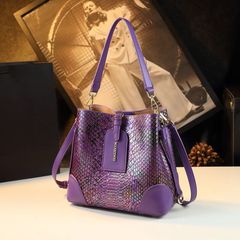 国境を越えた売れ筋の新しいカラフルなグラデーションスネークパターンバケットバッグヨーロッパとアメリカンスタイルのマザーバッグハイエンドの多用途の女性のバッグ