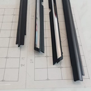 Wing Shenfeng Lancer Activ Şüşə Xarici Zolaqlar Elektrokaplama Pəncərə Ön və Arxa Şüşə Daxili Zolaqlar