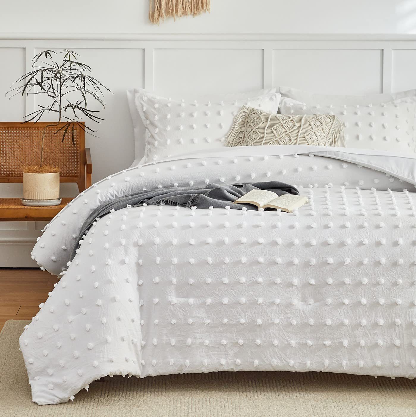 White Queen-7 Pieces-01.jpg