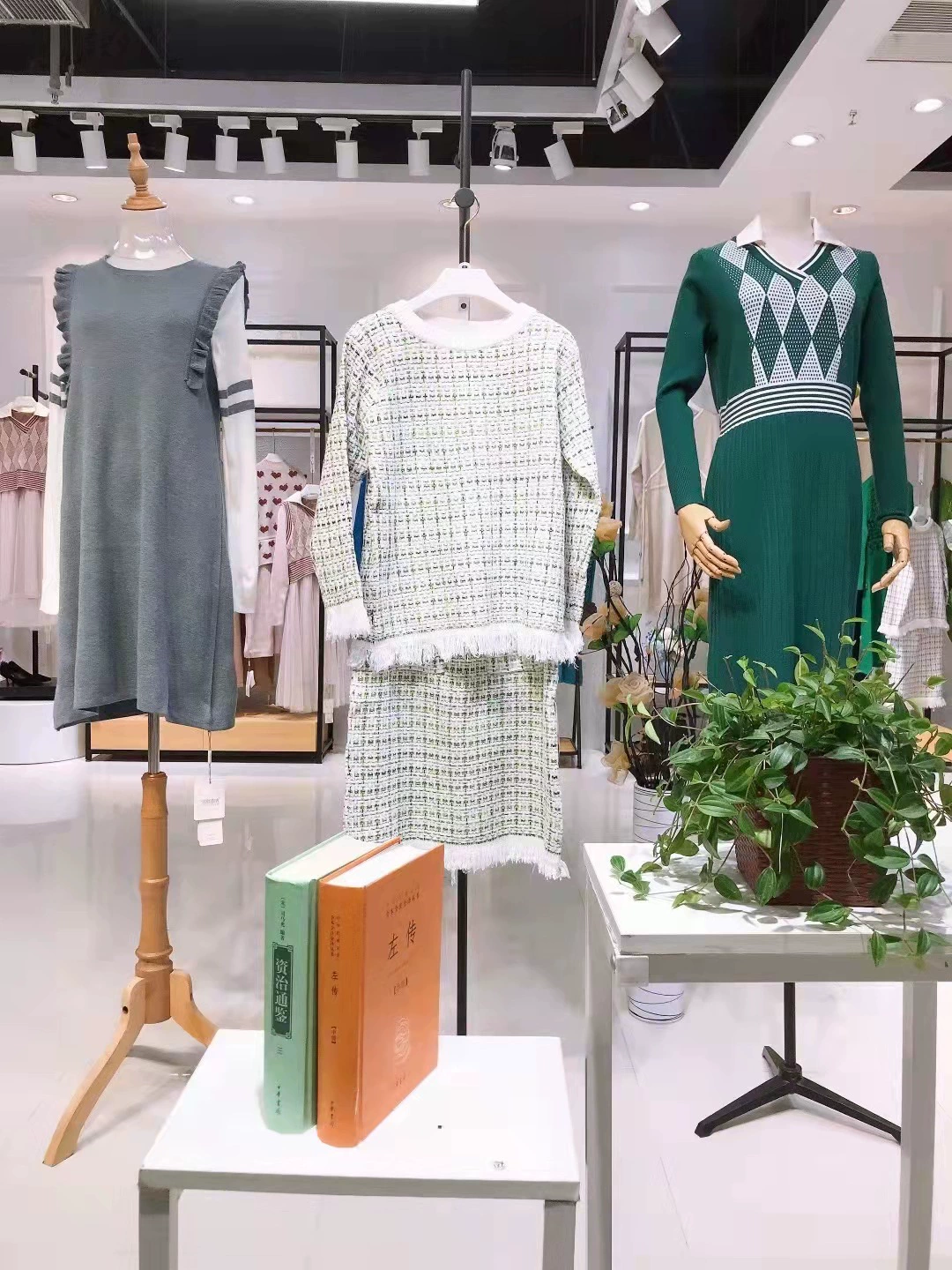 Caesardina 22 зимняя одежда новый маленький ароматный ветер свитер платье в прямом эфире физический магазин бренд из первых рук поставки женской одежды