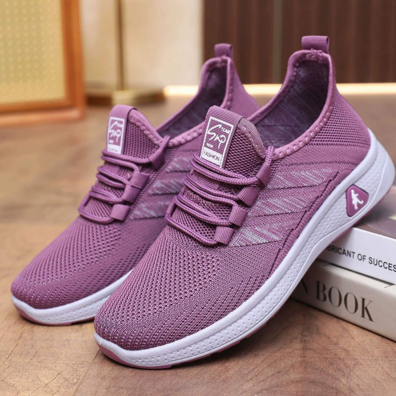 Летние новые стильные старые пекинские тканевые туфли для женщин, нескользящая, дышащая и удобная обувь для ленивых, производители экспорта внешней торговли, готовая поставка