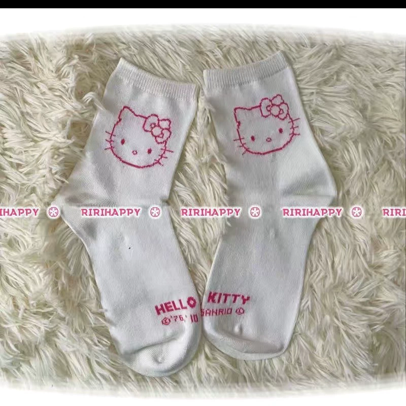 Праздничные носки Hello Kitty в виде мультфильма, три цвета, хлопок-полиэстер, средняя длина