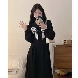 大码春秋季女装胖mmV领气质显瘦连衣裙蝴蝶结闺蜜小黑裙a字裙
