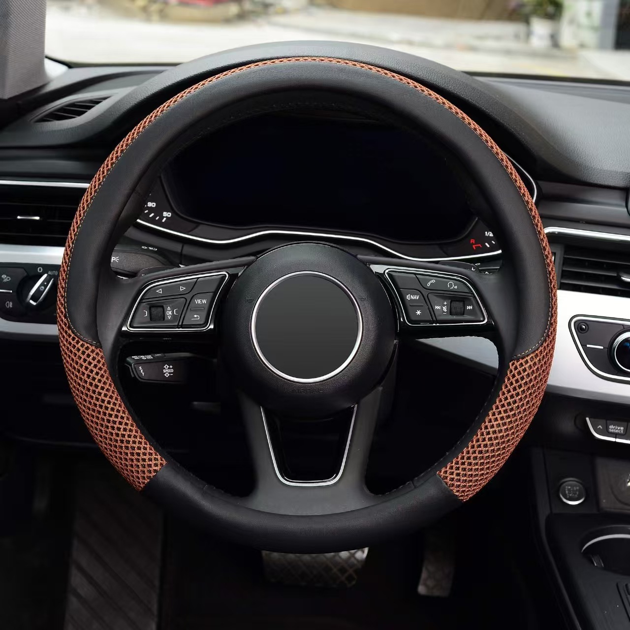 Car Steering Wheel Cover for All Seasons, Seam-Free Leather Ice Silk Men's and Women's Sports Universal Handlebar Cover