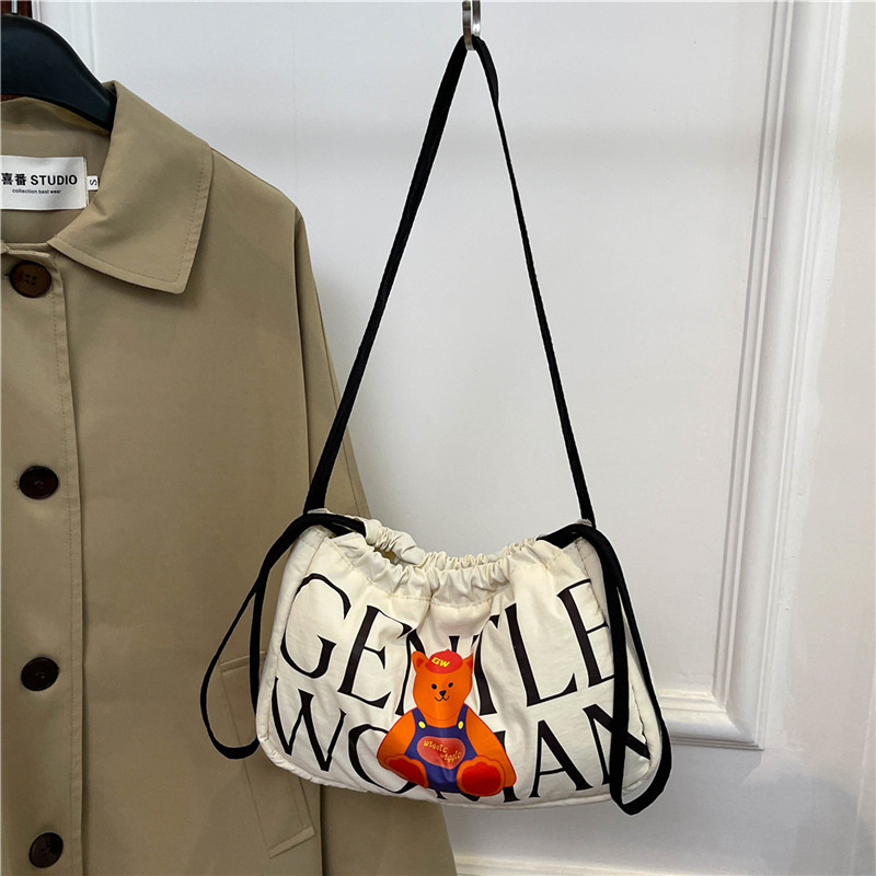 곰 스타일 오프화이트