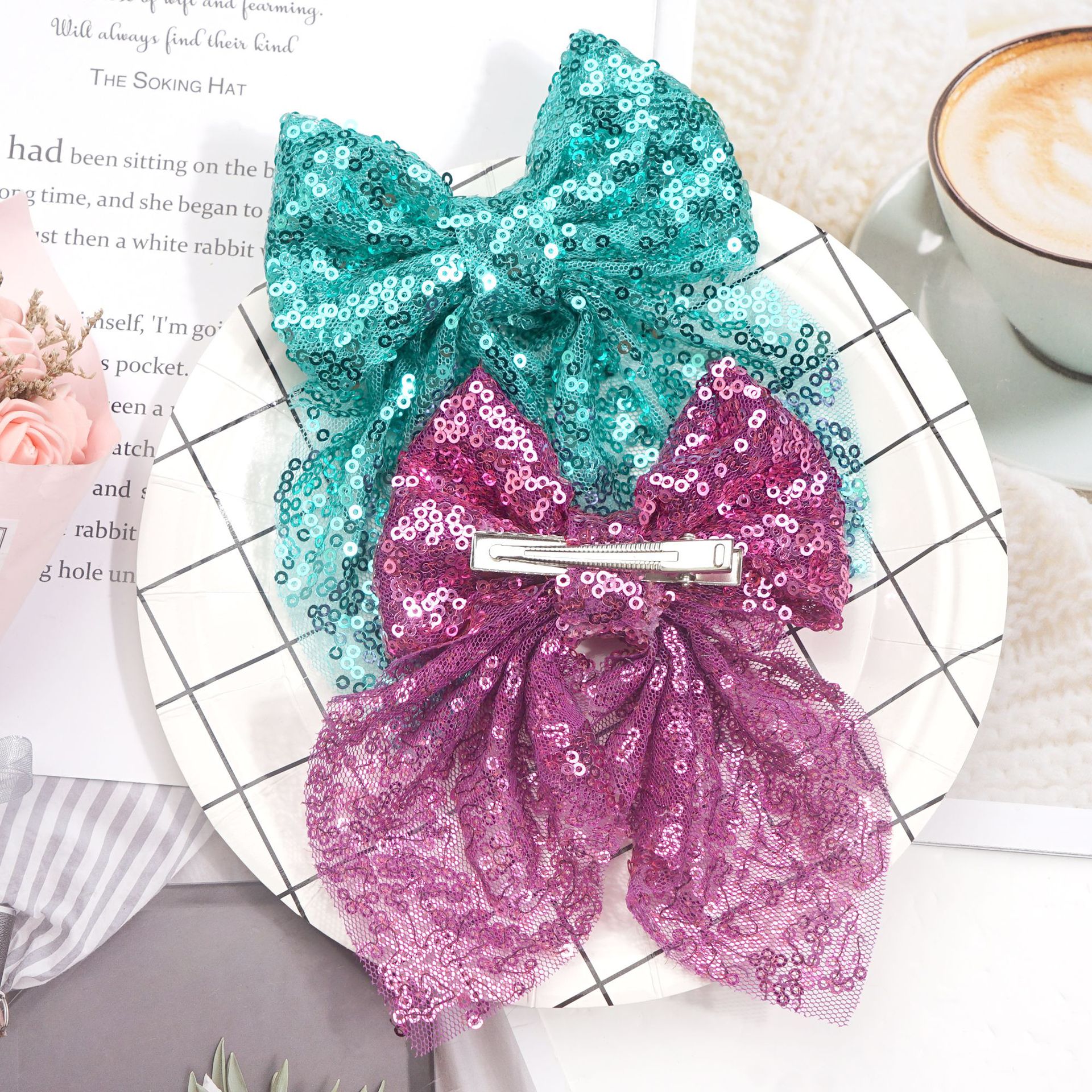 Sweet Simple Style Bow Knot Sequin Handmade Hair Clip display picture 2