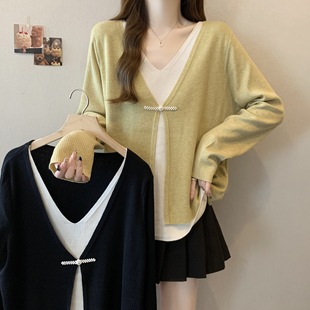 Plus Size Fat mm V Neck Fake Two-Piece Loose Slim Knitwear for Women 2025 New Spring Long-Sleeved Outer Top