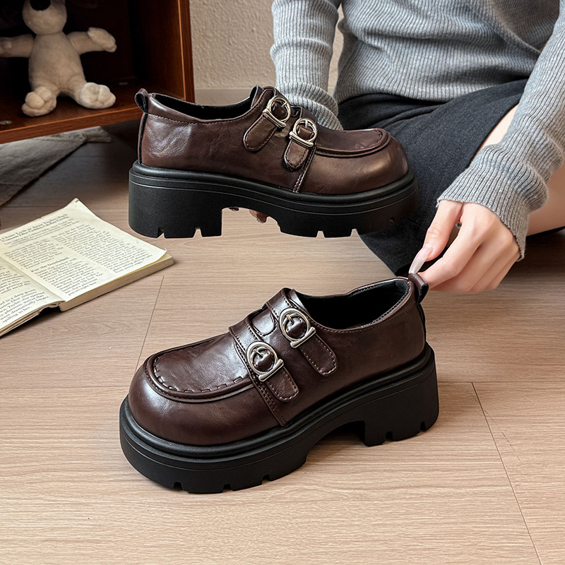 French retro black platform shoes for women, 2026 new autumn collection, versatile with dresses, Mary Jane style