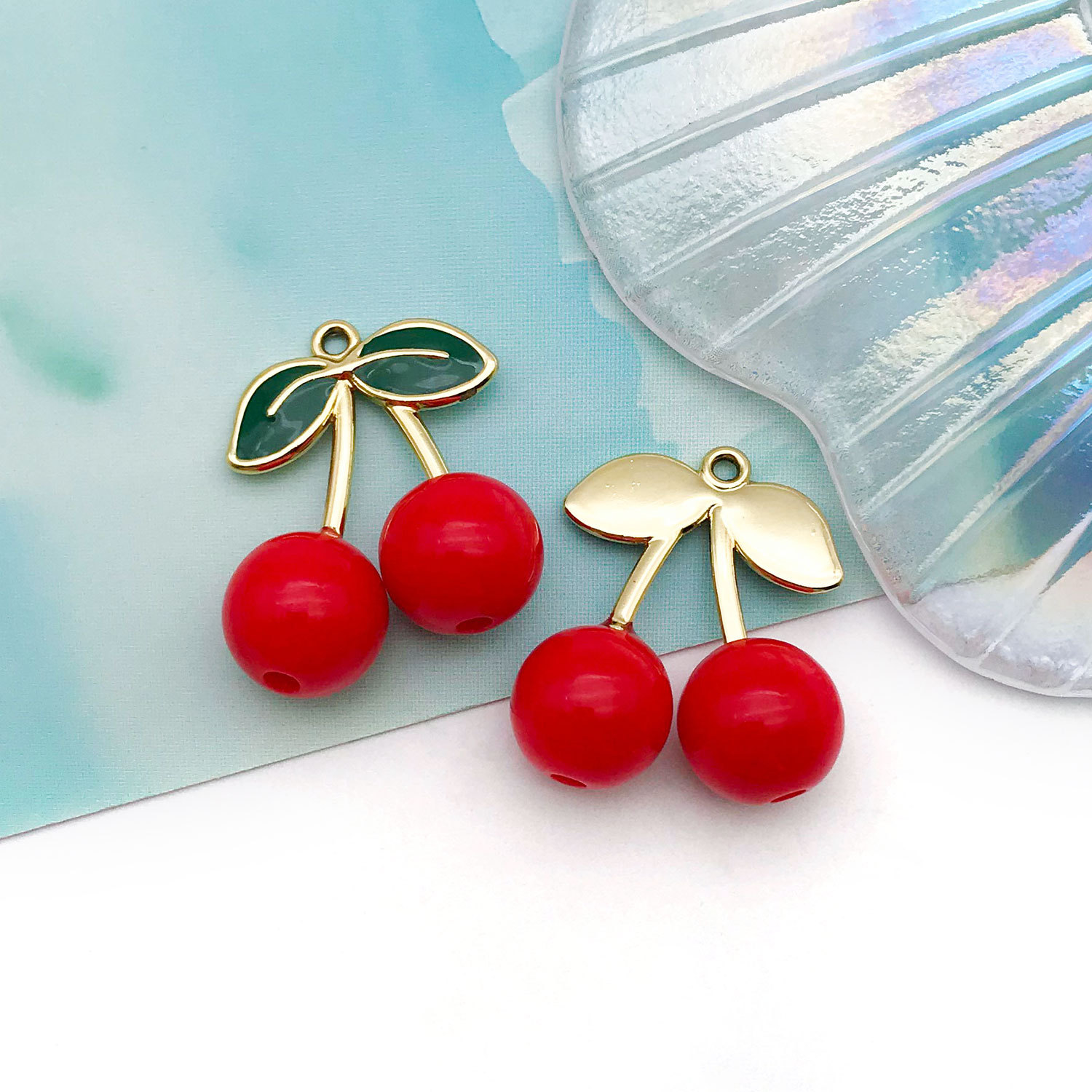 1 cereza roja sólida con goteo de aceite 27x23mm - 19037 - 3,2g