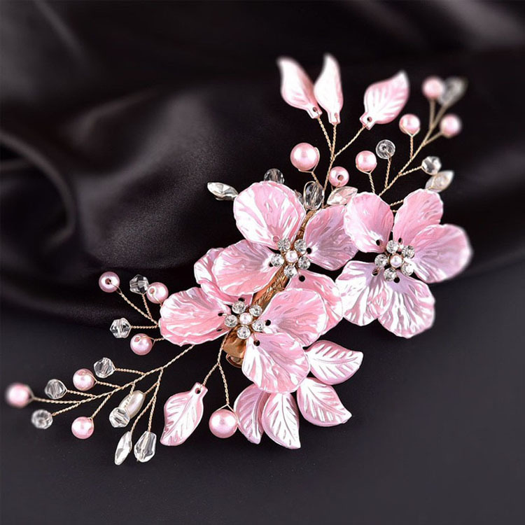 Women's Gender Luxurious Shiny Women's Geometric Rhinestone Insert Comb