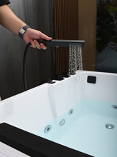 ����������С���ʹ���g����ԡ�אa�؛_�˰�Ħ��ʽˮ������ԡ��