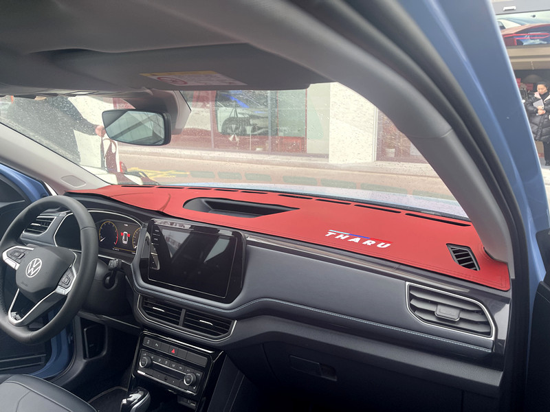 Dashboard Sunscreen Mat for Volkswagen Tharu