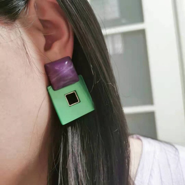 Texture Square Geometric Acrylic Contrast Color Earrings display picture 5