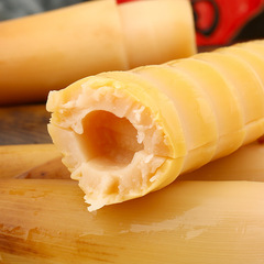 Aged Hand-Picked Bamboo Shoots with Red Chili Pickle Flavor, Tender Bamboo Tips, Hand-Torn Fresh Bamboo Shoots, Local Specialty Spicy Snacks, Wholesale, Aged Broth