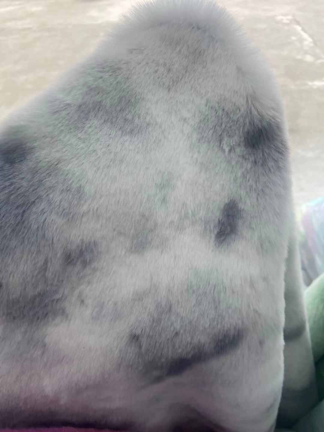 1200 gramos de tela de lana de conejo teñida 20MM siete arco iris tela de lana de conejo de ropa zapatos sombreros bufandas