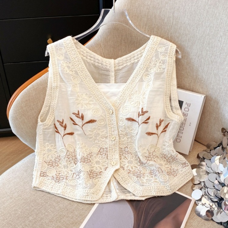 Korean Style Cut Out Crochet Lace Vest for Women Summer Design Single-Breasted Cardigan Vest Short Sleeveless Top