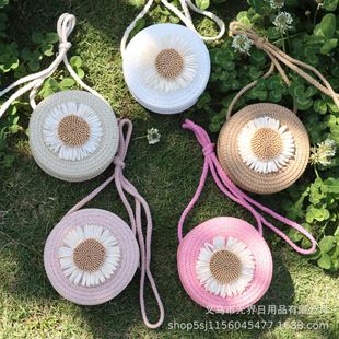 Spring and summer new children's straw-woven small bag cute slanted round bag princess trendy fashion shoulder bag seaside wholesale