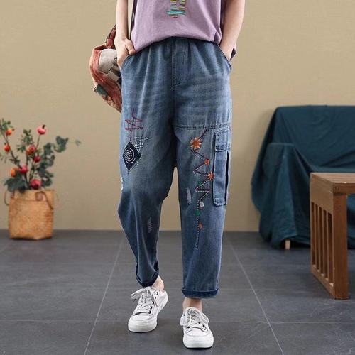 Women's Spring 9-inch Relaxed Wide-leg Embroidered High-waisted Jeans with Ripped Hems