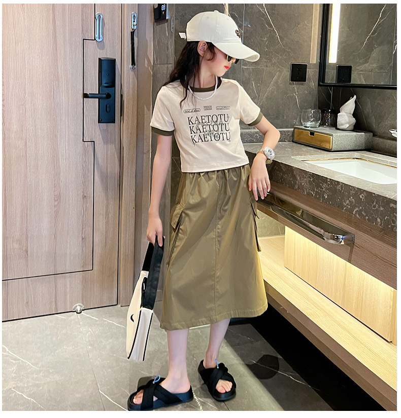 084cb068-a242-41c2-b323-0337360088eb.jpe