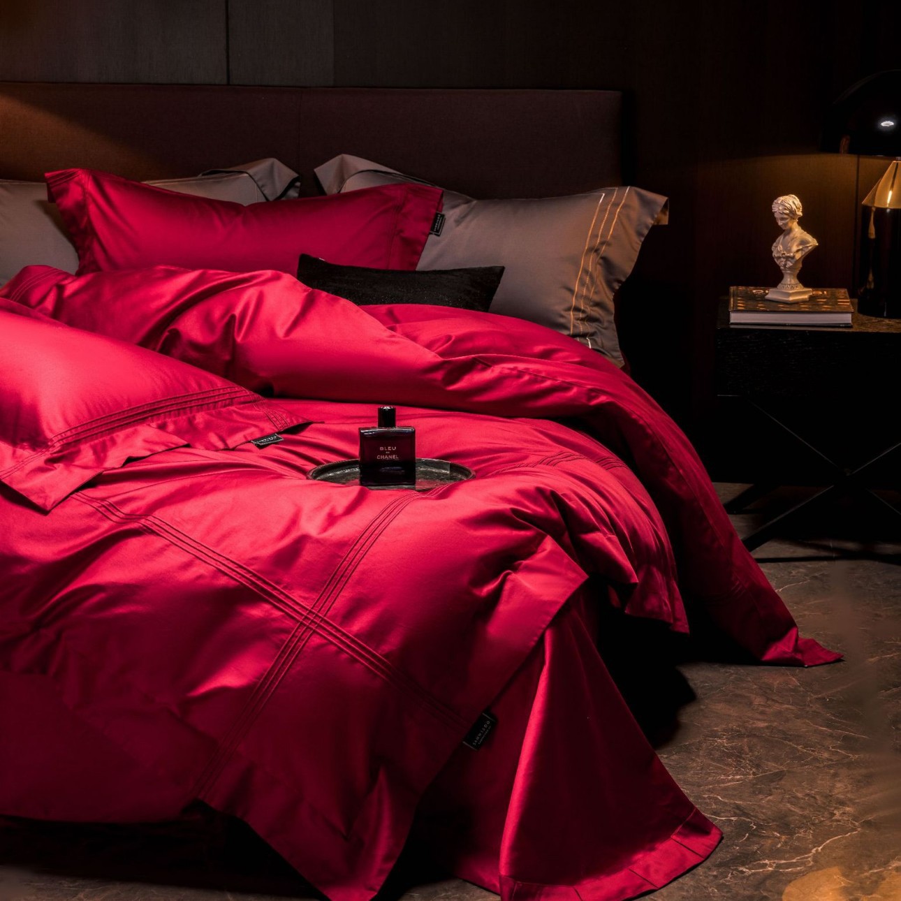 Completo letto 4 pezzi in cotone a fibra lunga rosso con scatola_voghion.com
