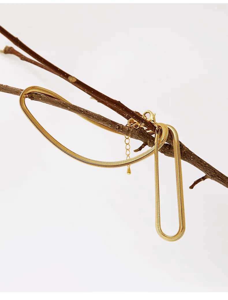 Vintage-stil U-form Einfarbig Titan Stahl Überzug Halskette display picture 2