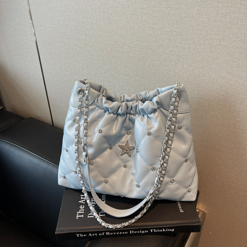 Venta caliente transfronteriza bolso de cubo de cadena de diamantes para mujer 2025 nuevo bolso de hombro casual de todo fósforo bolso de alta capacidad