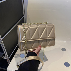 潮休閒時尚休閒純色包包女2024新款簡約百搭氣質鏈條斜挎包小方包