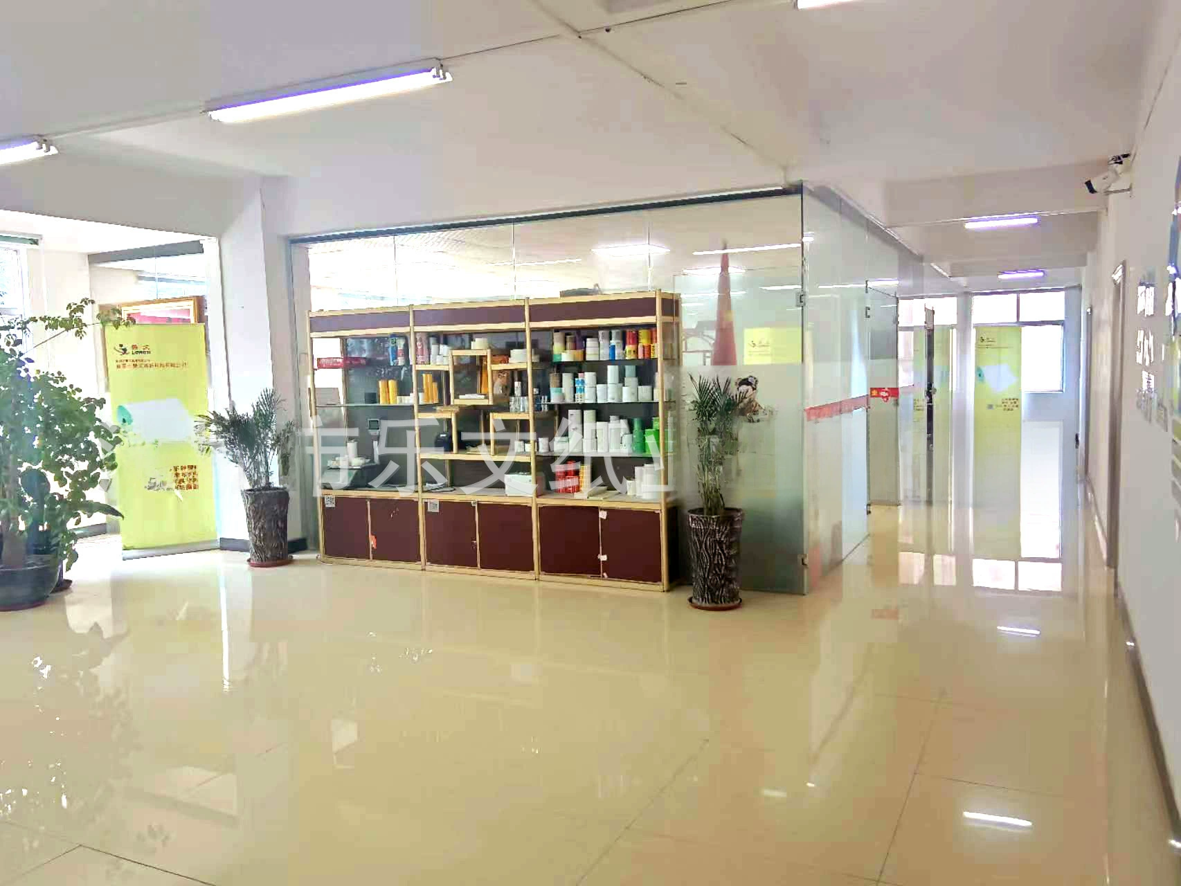 乐文 Ordering special regulation product barcode tag paper 100*100 thermal printing paper without gum label paper