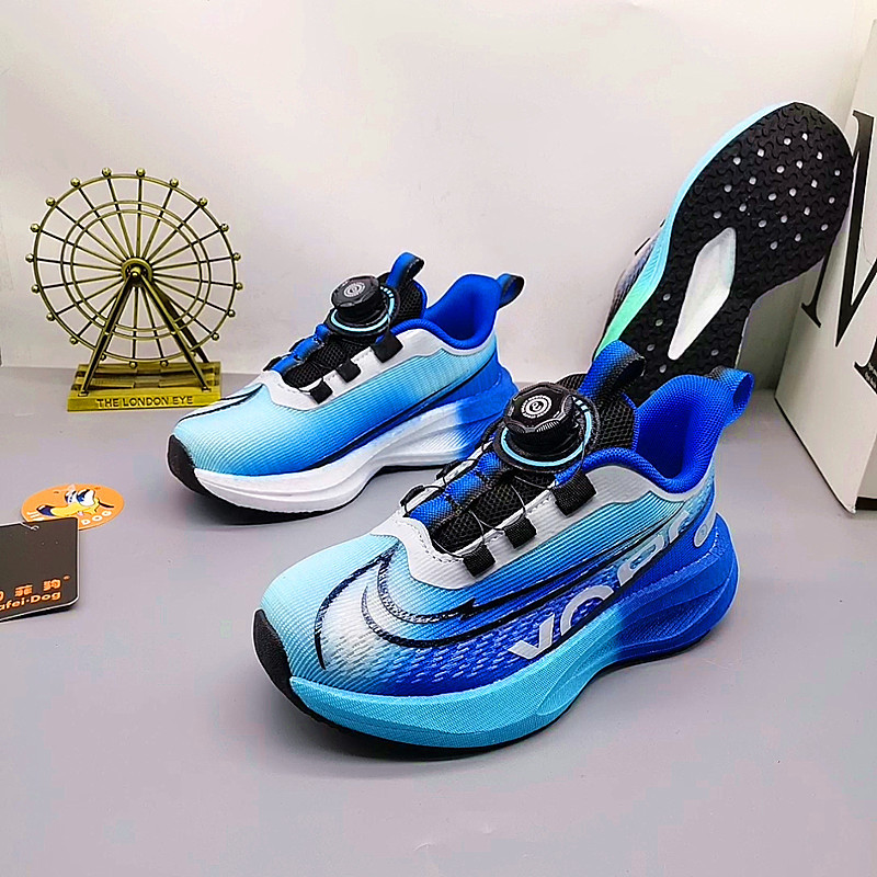 2025 zapatos para niños zapatos de cuero nuevos para hombres 8-12 años transpirables y resistentes al desgaste tendencia deportes zapatos casuales hombres y mujeres retro nicho