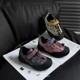 童运动鞋;童凉鞋;童板鞋