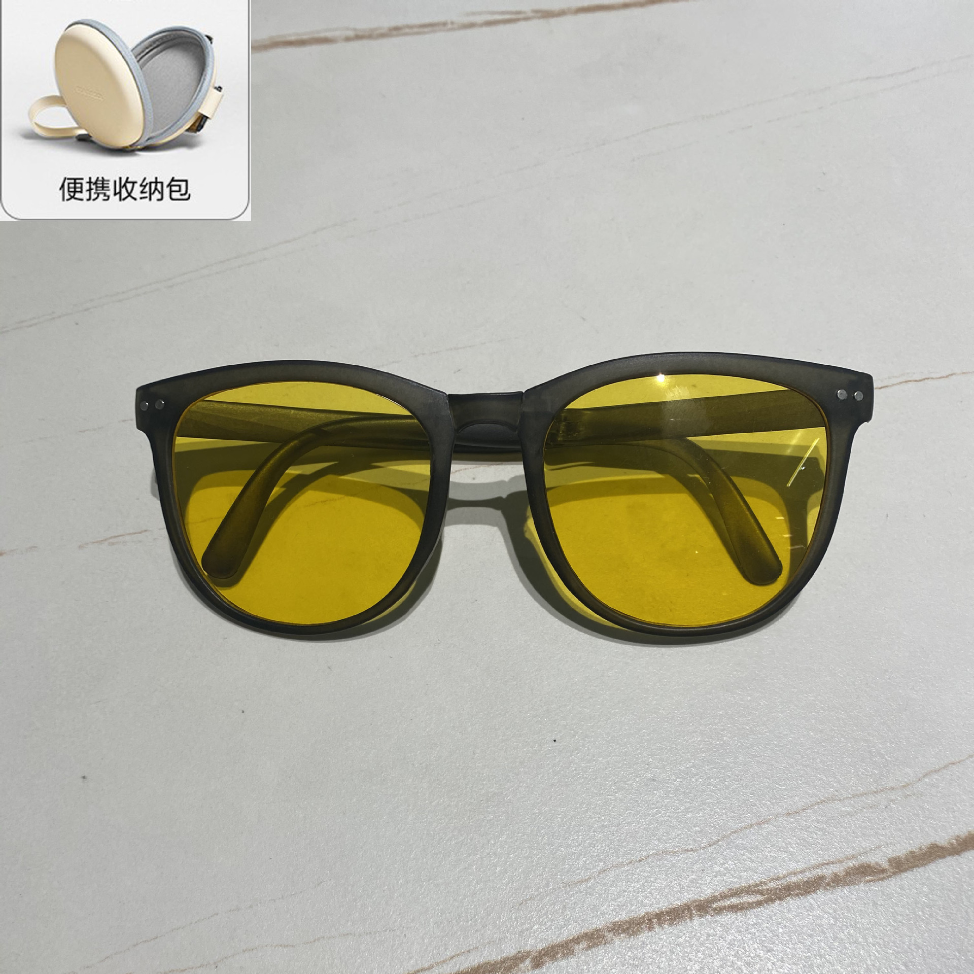 Gafas de sol transfronterizas TikTok Kuaishou Xiaohongshu, protección UV para hombres y mujeres, gafas polarizadas, ligeras y plegables