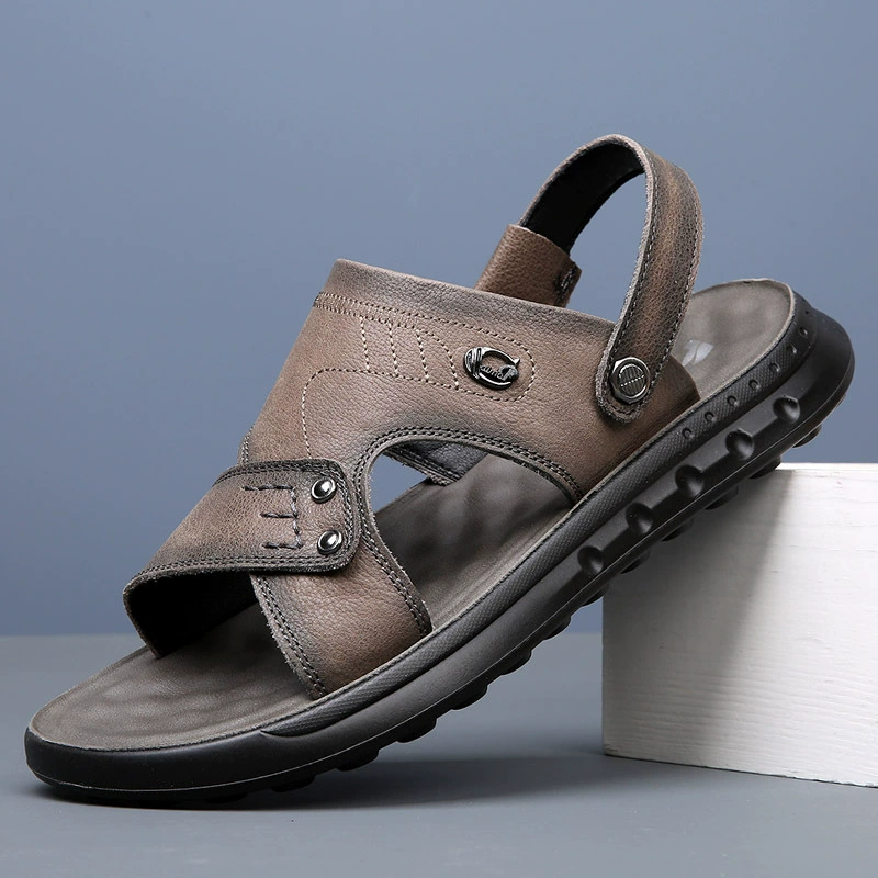 Летние новые сандалии кожаные повседневные пляжные туфли из говяжьего сухожилия, противоскользящие тапочки среднего возраста, мужские сандалии двойного назначения