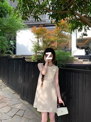 法式老钱风镂空钩花背心连衣裙女夏季新款轻松休闲宽松显瘦短裙子