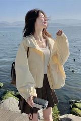 工装冲锋衣短款外套女春秋款2025连帽纯色抽绳宽松小个子夹克上衣