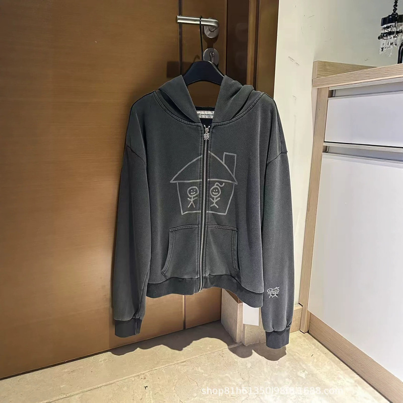 Correctly hand-stitched label! Matchstick man cottage distressed gray sweatshirt, loose-fitting, zip-up, hooded, embroidered, vintage style top Correctly hand-stitched label! Matchstick man cottage distressed gray sweatshirt, loose-fitting, zip-up, hooded, embroidered, vintage style top