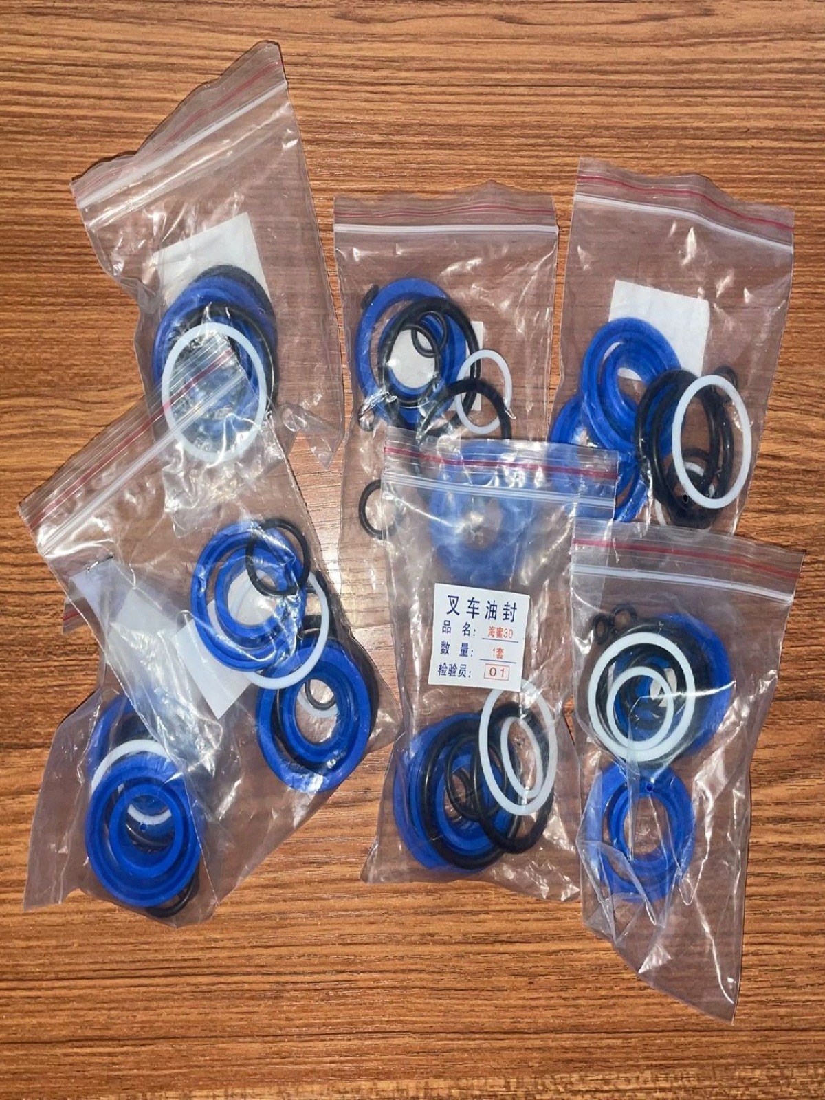 适用手动叉车油封密封圈牛力奥津液压车升高车油泵修理包地牛配件