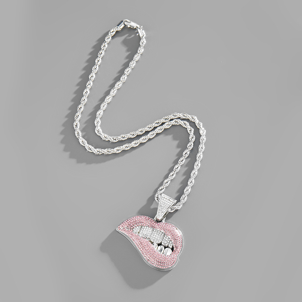 European and American hip hop sexy lips pendant accessories