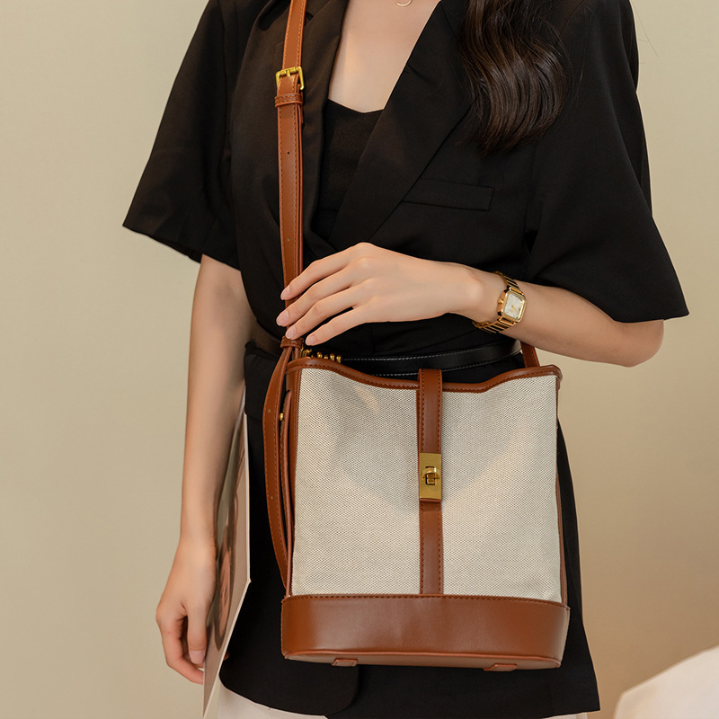 Foreign trade Women's bag women 2021 new bag canvas bag trend bucket bag shoulder messenger bag factory wholesale Foreign trade Women's bag women 2021 new bag canvas bag trend bucket bag shoulder messenger bag factory wholesale