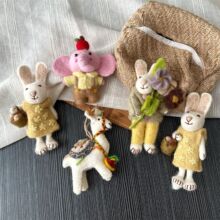 尼泊尔手工羊毛毡包包挂件可爱兔子小象钥匙扣立体动物玩偶配饰