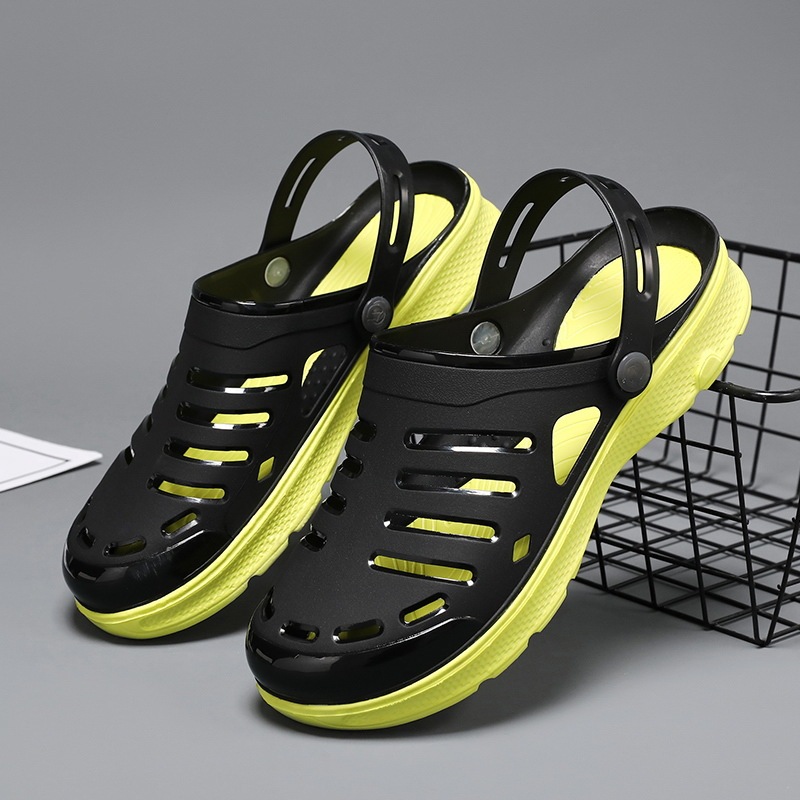 Large Size Hole Shoes Men's Summer Outwear Hollow Non-Slip Beach Shoes Couple's Dual-Use Baotou Sandals Breathable Driving Shoes