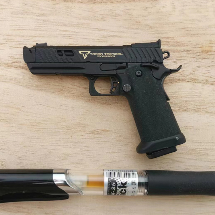 Extremely Fast Chasing Anaconda 11.jpg